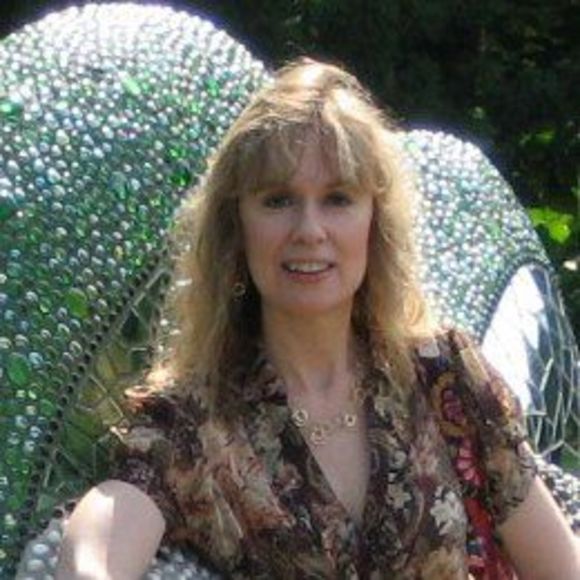 Meet your Posher, Kelly - Picture 1 of 1